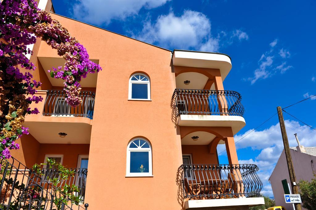 Apartments Poljski Put V نوفاليا المظهر الخارجي الصورة
