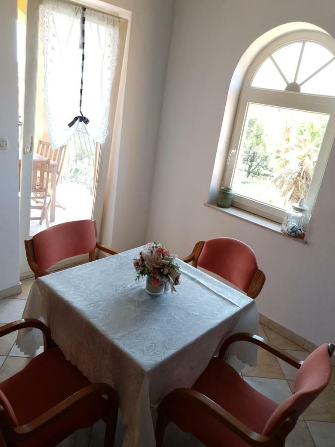 Apartments Poljski Put V نوفاليا المظهر الخارجي الصورة