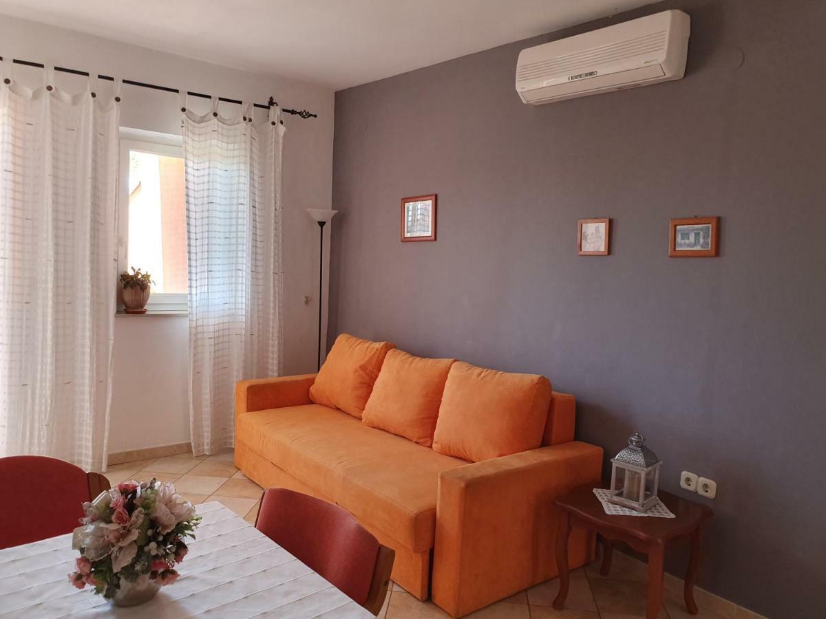 Apartments Poljski Put V نوفاليا المظهر الخارجي الصورة